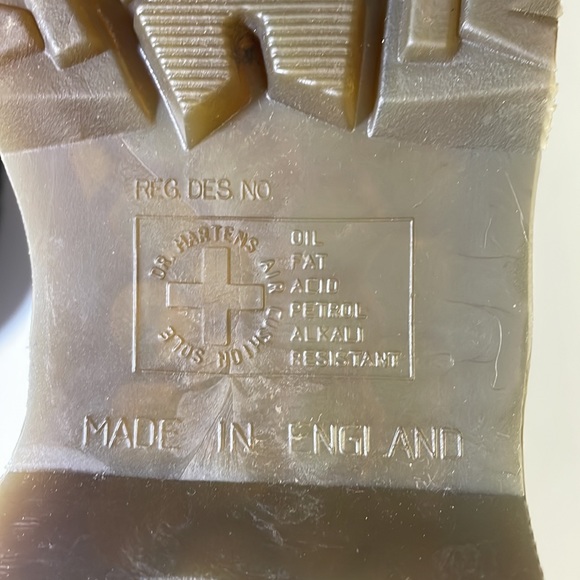 Dr. Martens mens 8 dark brown platform leather The Original air fusion shoes EUC - Picture 4 of 7